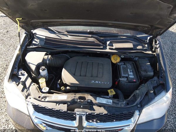 2016 DODGE GRAND CARAVAN SE/SXT — I10