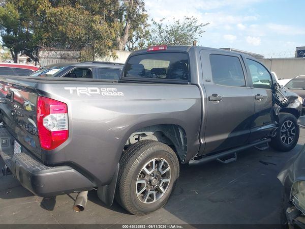 2017 TOYOTA TUNDRA SR5 5.7L V8