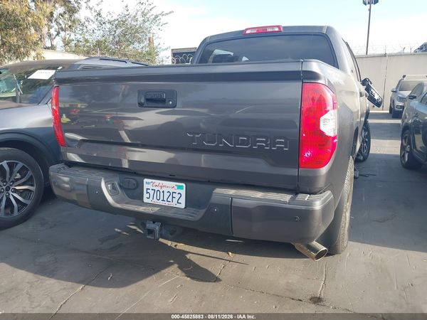 2017 TOYOTA TUNDRA SR5 5.7L V8