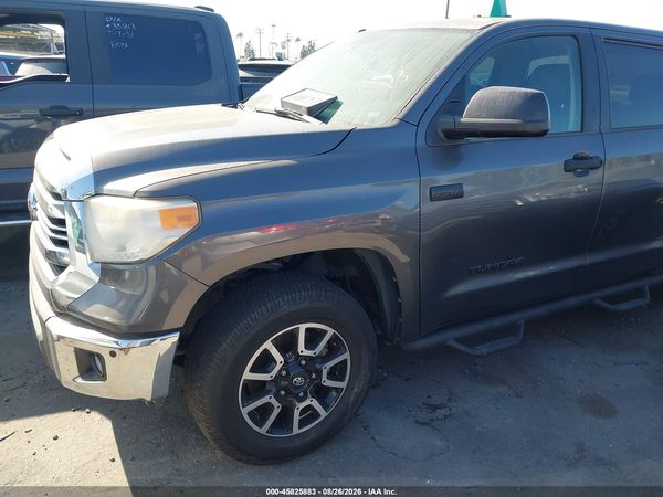 2017 TOYOTA TUNDRA SR5 5.7L V8