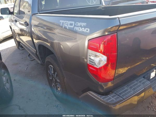 2017 TOYOTA TUNDRA SR5 5.7L V8