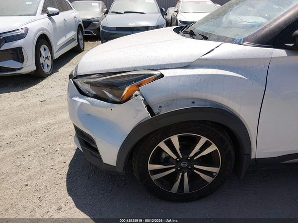 2020 NISSAN KICKS SR XTRONIC CVT