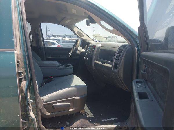 2019 RAM 1500 CLASSIC TRADESMAN  4X2 6'4 BOX