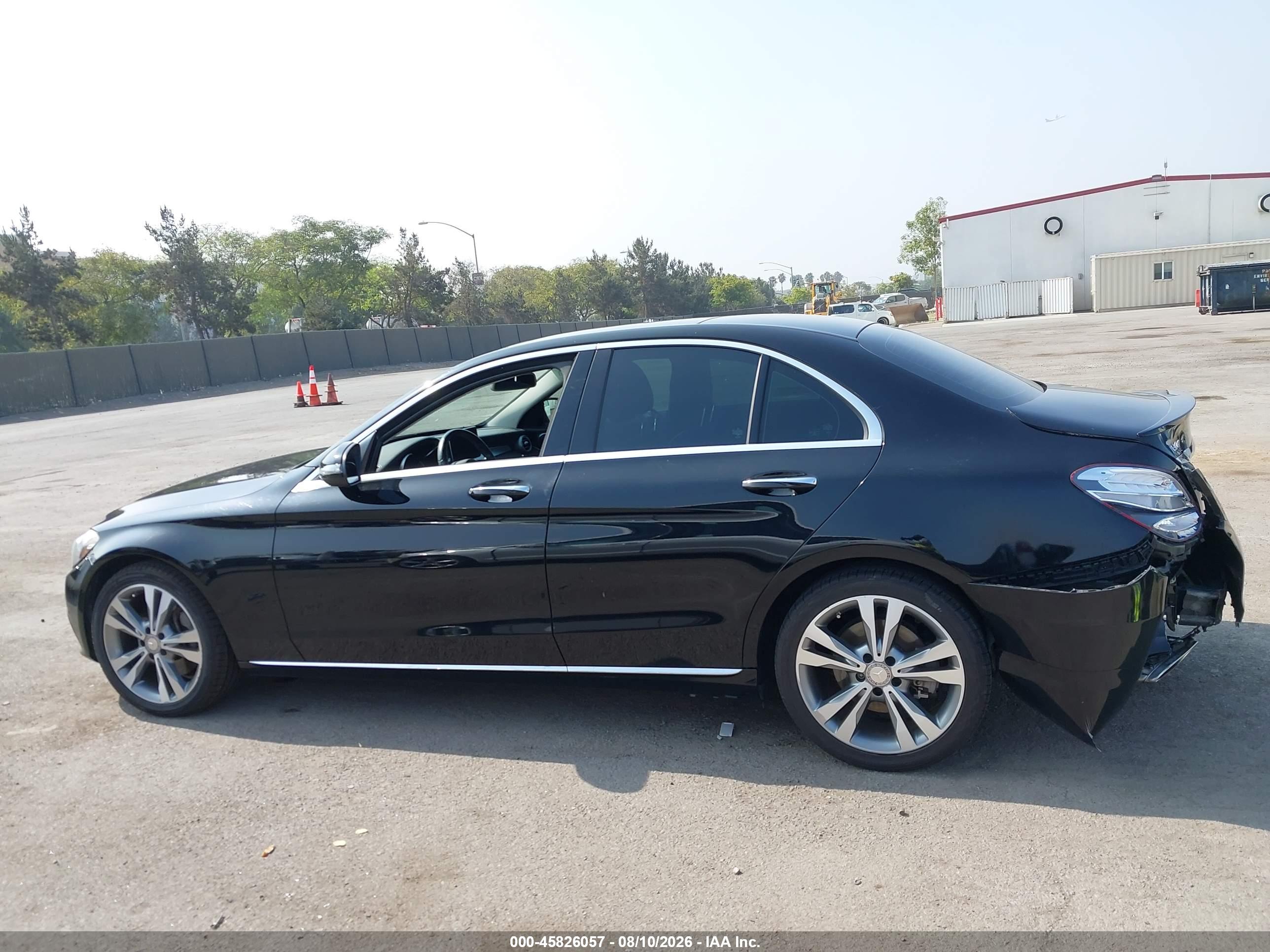2016 MERCEDES-BENZ C 300 C300