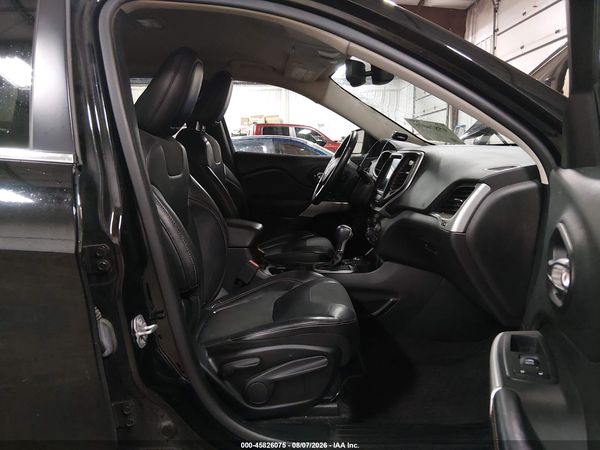 2018 JEEP CHEROKEE LATITUDE PLUS 4X4