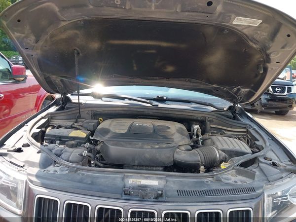 2016 JEEP GRAND CHEROKEE LIMITED — I10