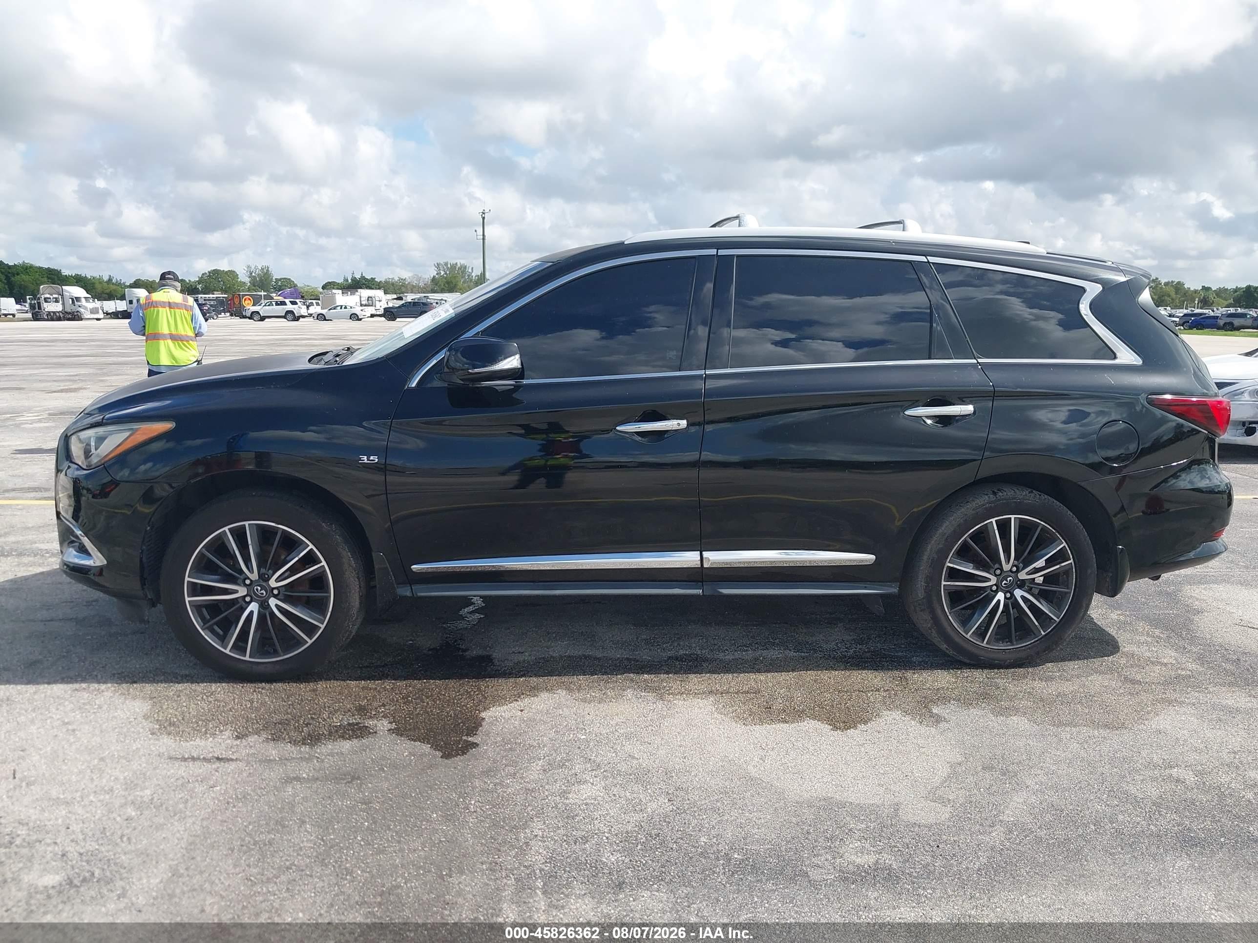 2016 INFINITI QX60