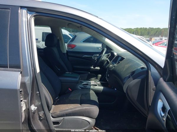 2018 NISSAN PATHFINDER S