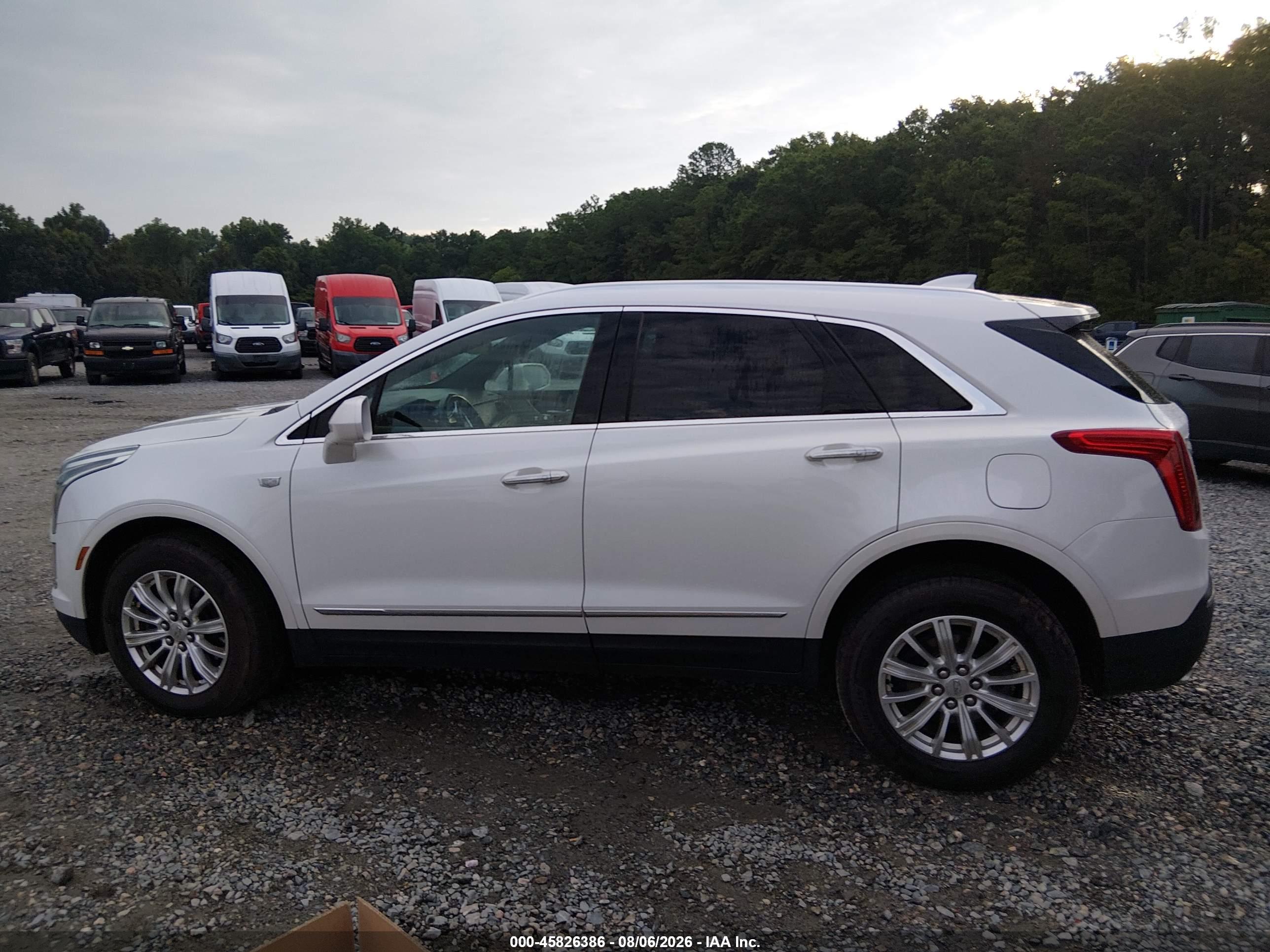 2019 CADILLAC XT5 STANDARD