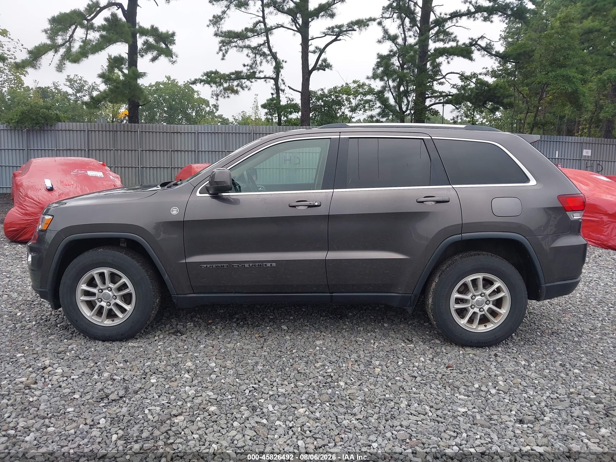 2020 JEEP GRAND CHEROKEE LAREDO E 4X4