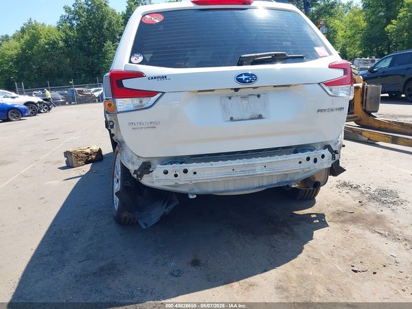 2021 SUBARU FORESTER Base — I6