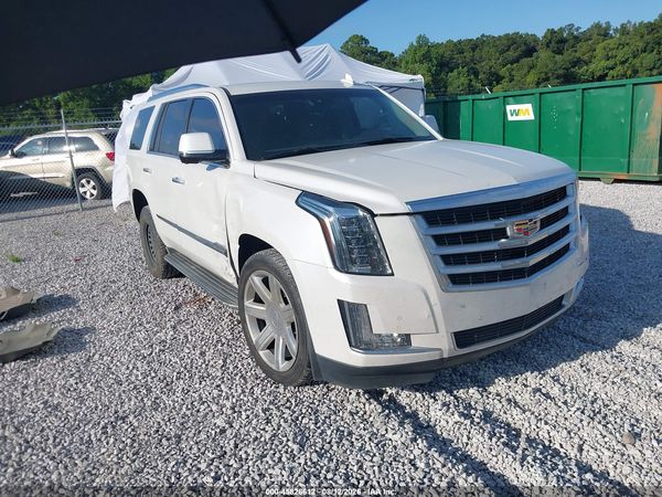 2016 CADILLAC ESCALADE LUXURY COLLECTION