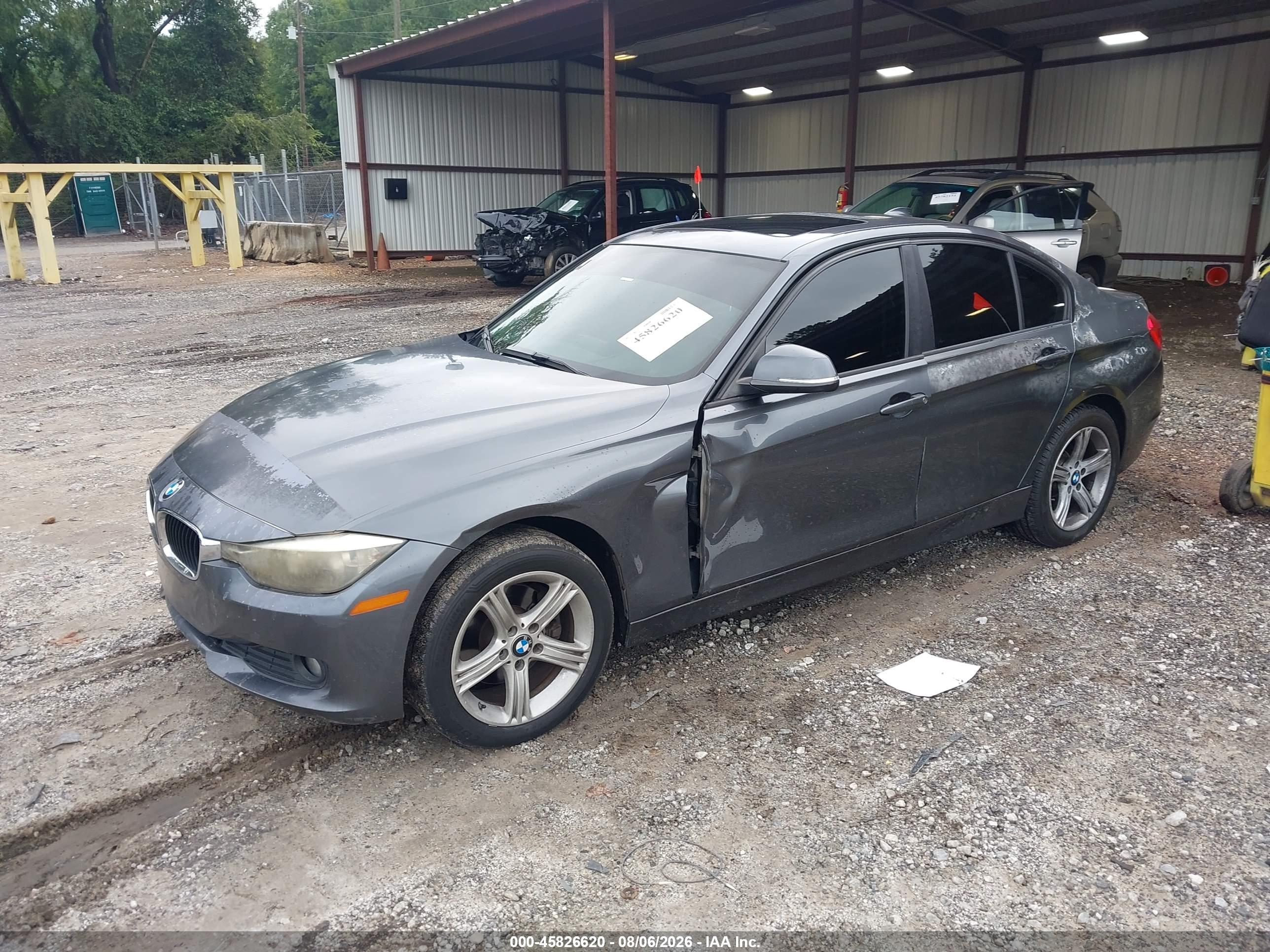 2013 BMW 320I SA — I2