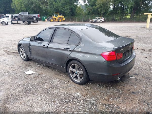 2013 BMW 320I SA — I3