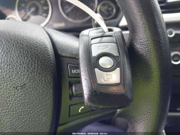 2013 BMW 320I SA — I11