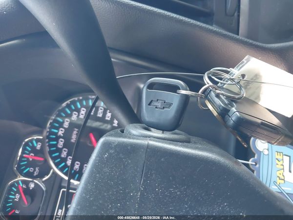 2015 CHEVROLET SILVERADO 1500 LT — I11