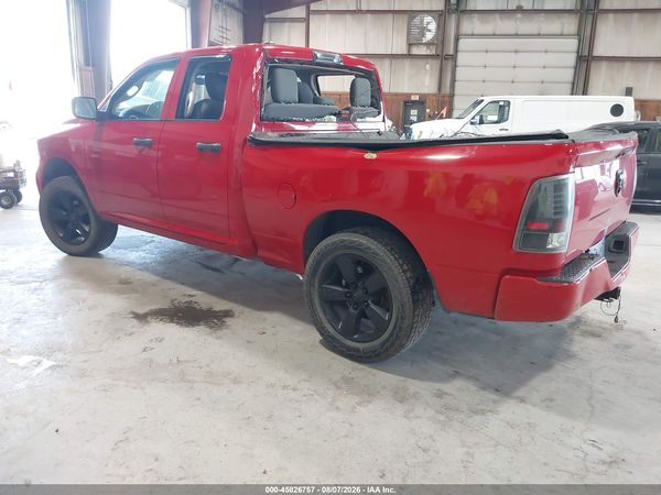 2019 RAM 1500 CLASSIC EXPRESS  4X4 6'4 BOX