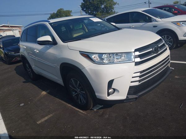 2017 TOYOTA HIGHLANDER XLE