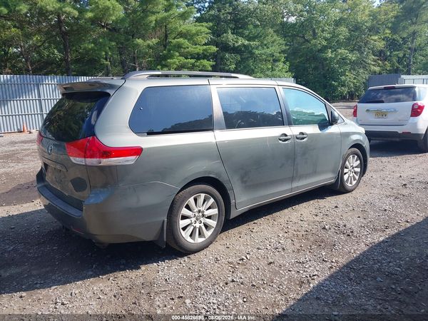 2012 TOYOTA SIENNA XLE 7 PASSENGER