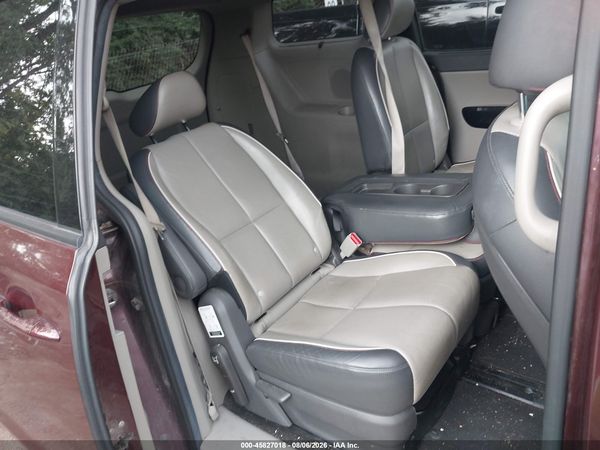 2016 KIA SEDONA EX