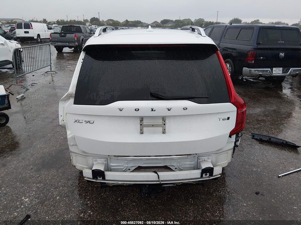 2018 VOLVO XC90 T6 MOMENTUM