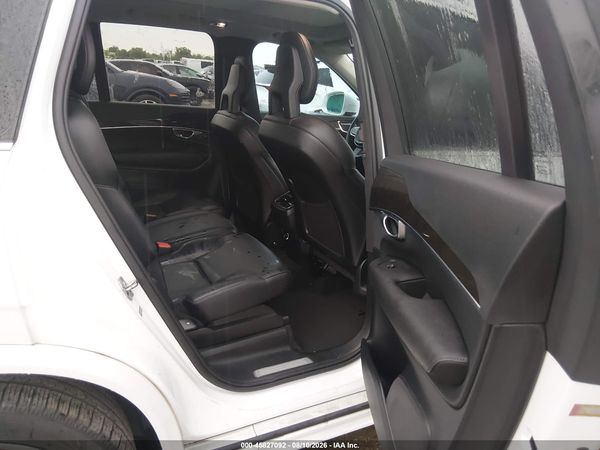 2018 VOLVO XC90 T6 MOMENTUM