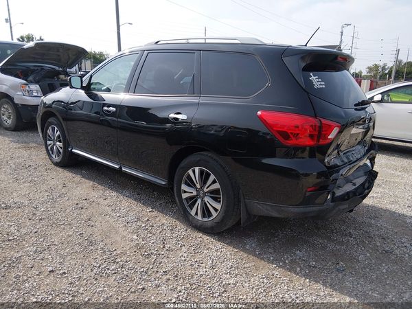 2018 NISSAN PATHFINDER SL — I3