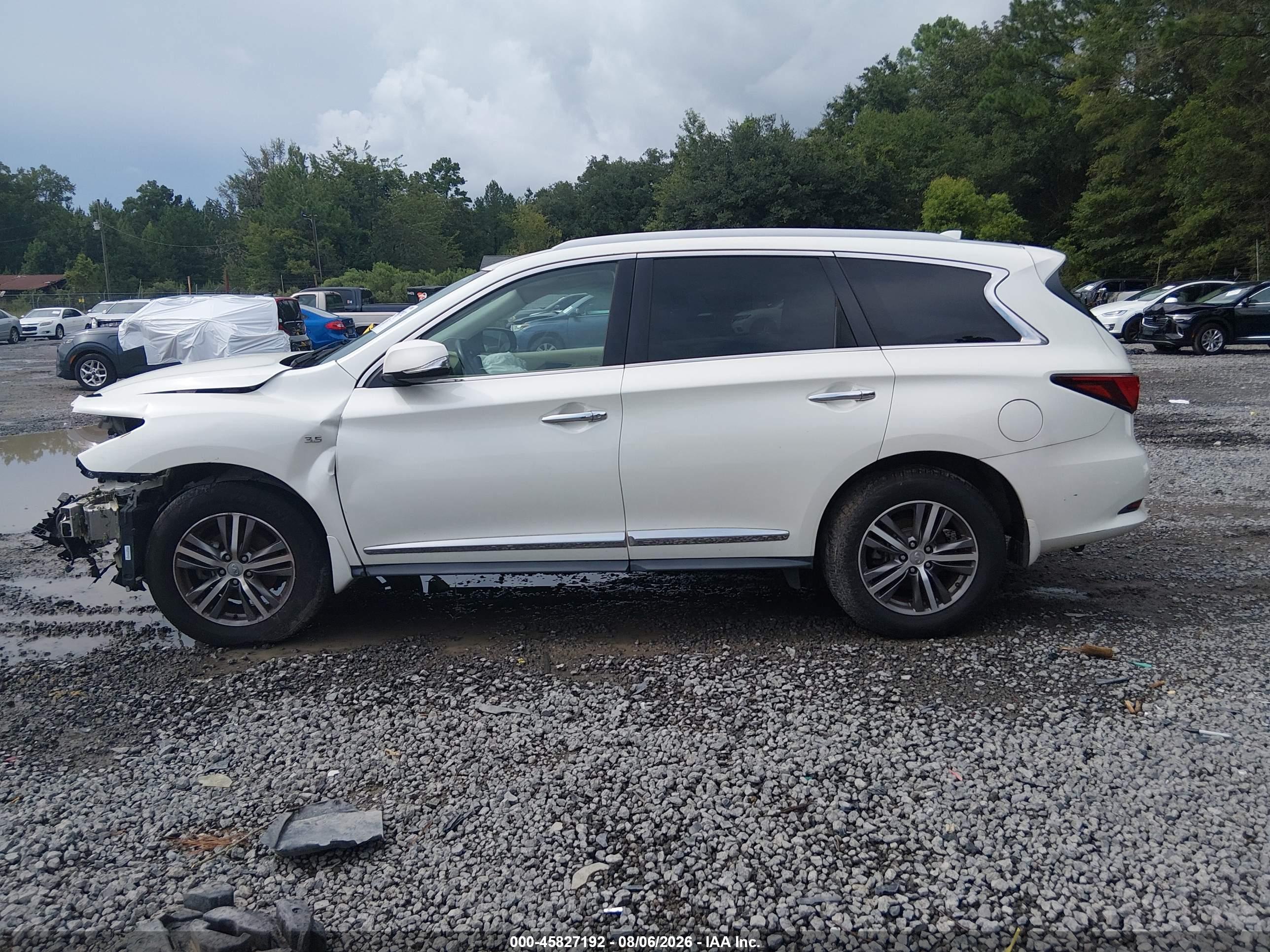 2020 INFINITI QX60 LUXE AWD