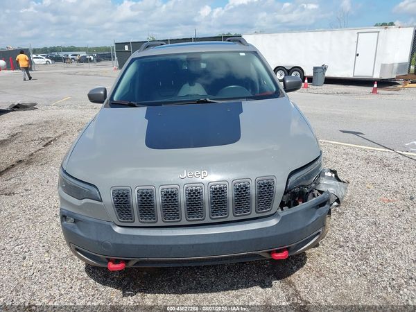 2019 JEEP CHEROKEE TRAILHAWK 4X4