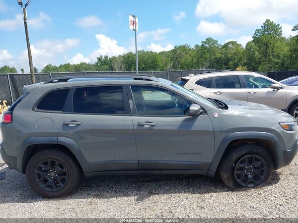 2019 JEEP CHEROKEE TRAILHAWK 4X4