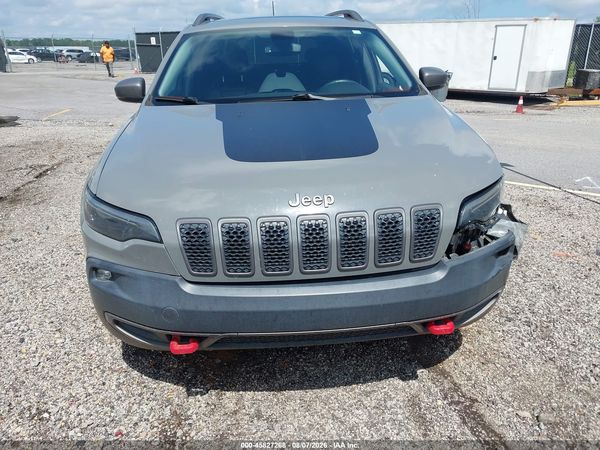 2019 JEEP CHEROKEE TRAILHAWK 4X4
