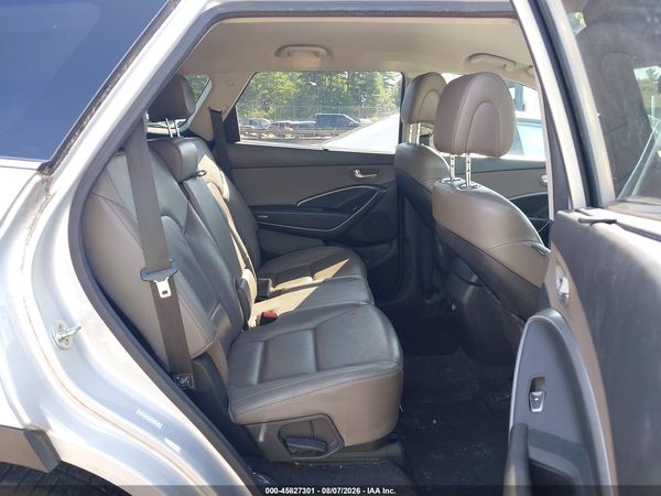2017 HYUNDAI SANTA FE SE