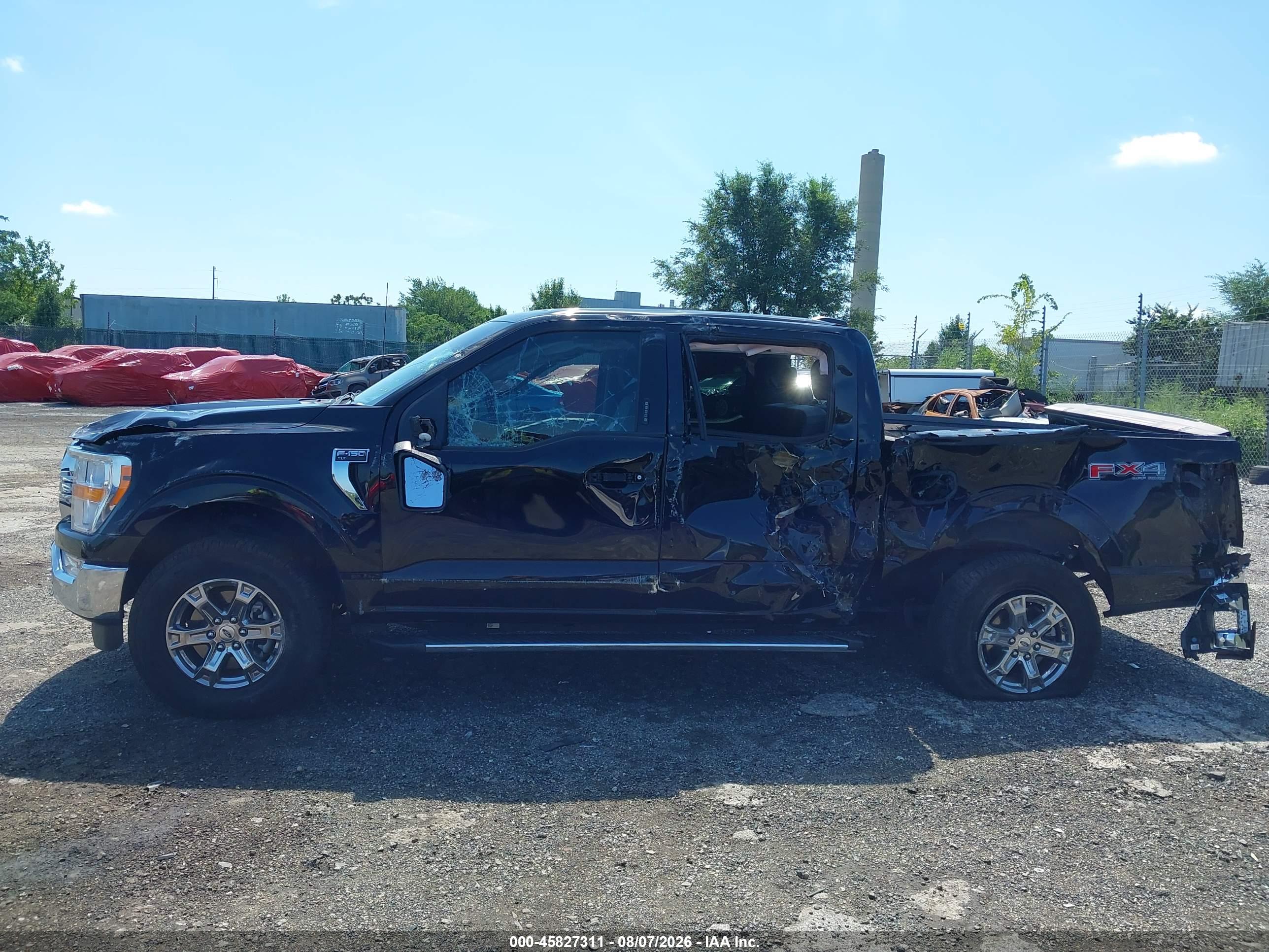 2023 FORD F-150 XLT