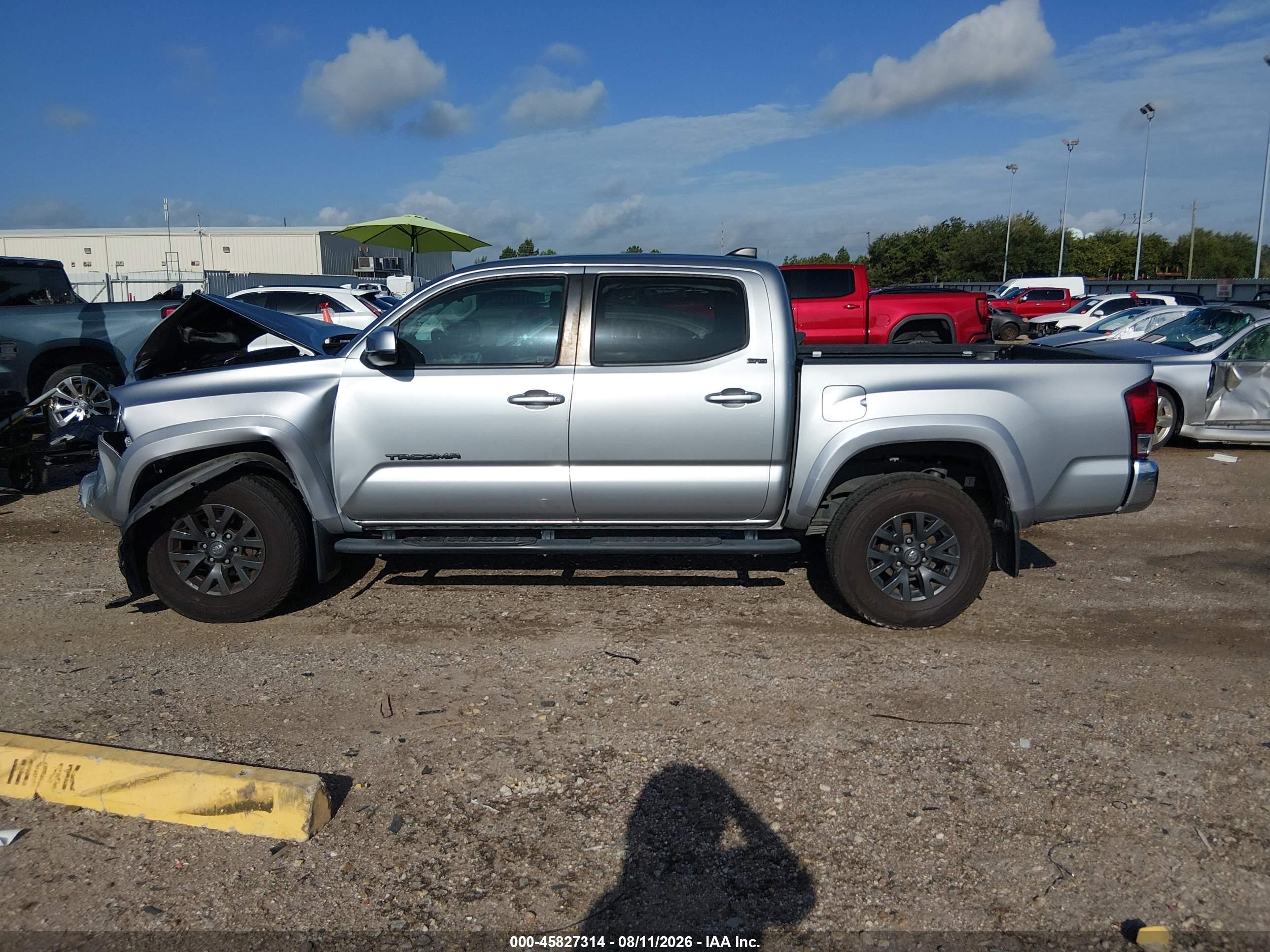 2020 TOYOTA TACOMA SR5