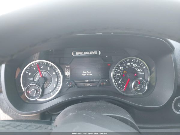 2025 RAM 1500 BIG HORN  4X4 5'7 BOX