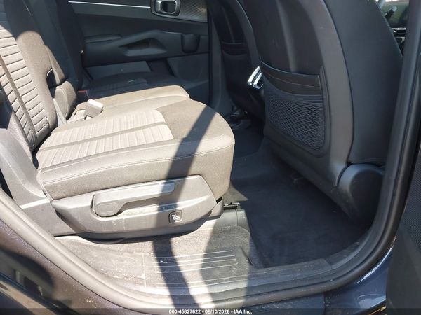 2025 KIA SORENTO LX