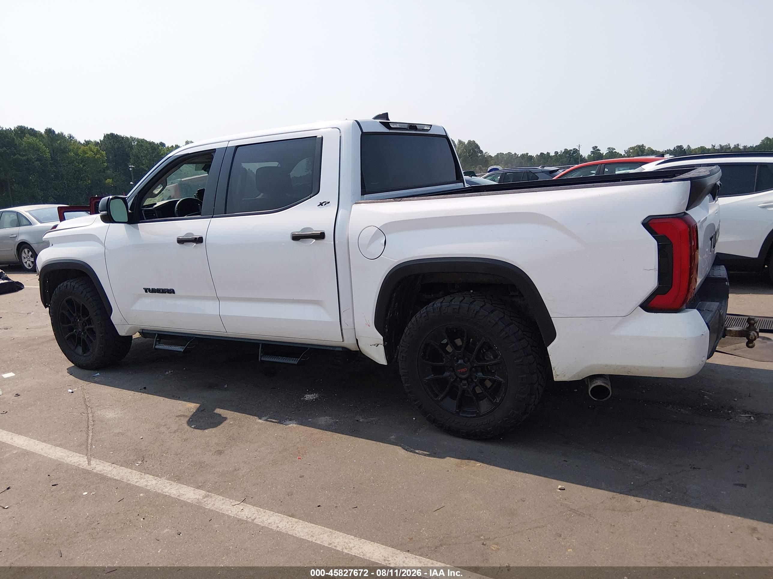 2022 TOYOTA TUNDRA SR5