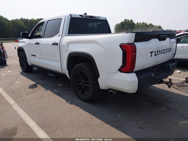 2022 TOYOTA TUNDRA SR5