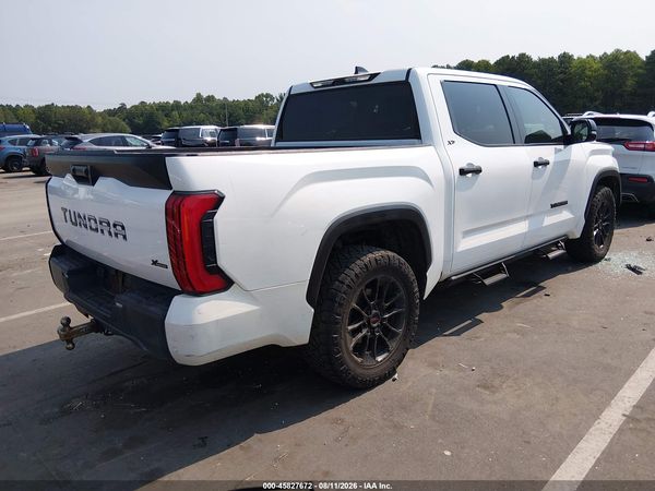 2022 TOYOTA TUNDRA SR5