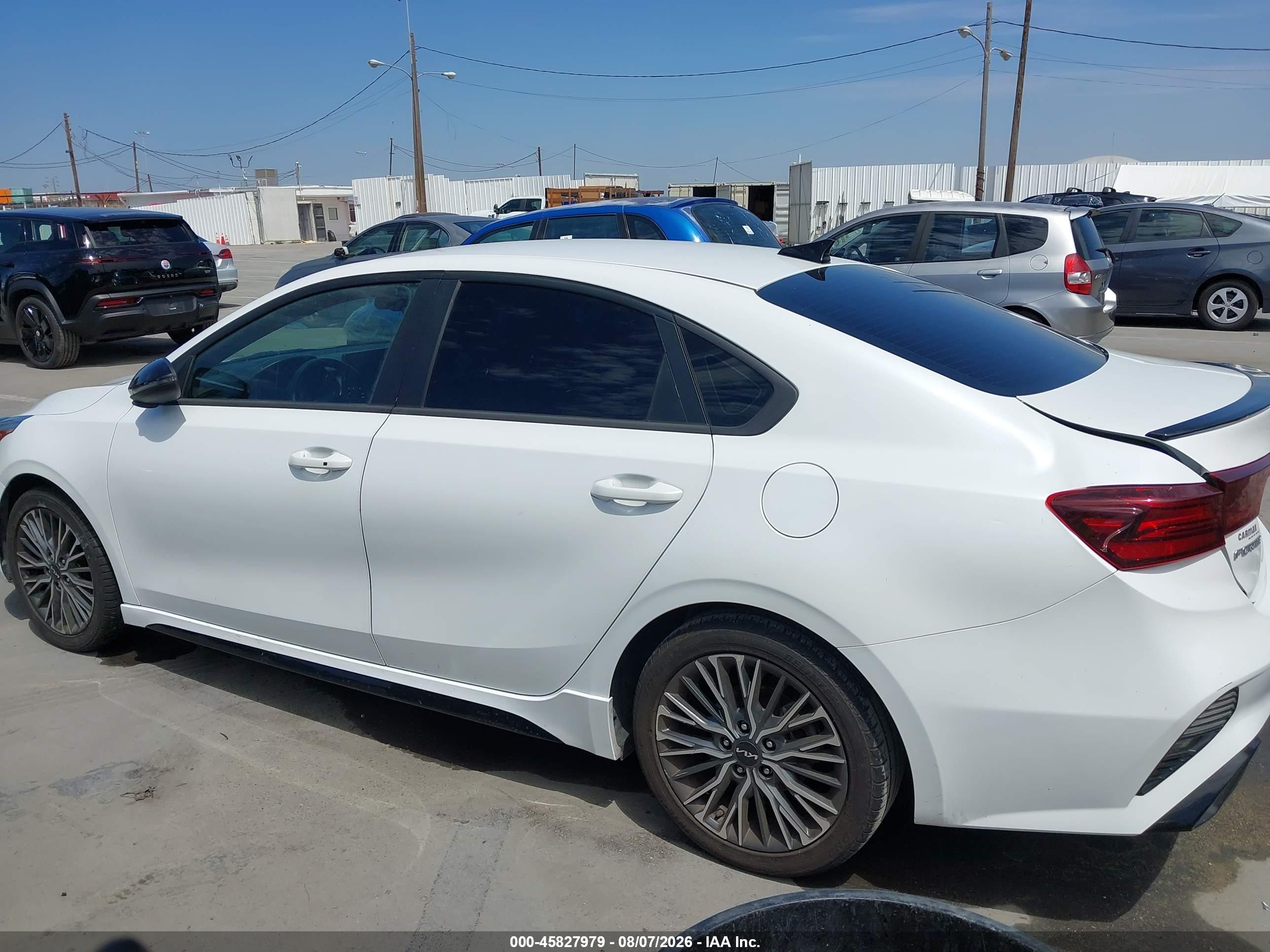 2023 KIA FORTE GT-LINE