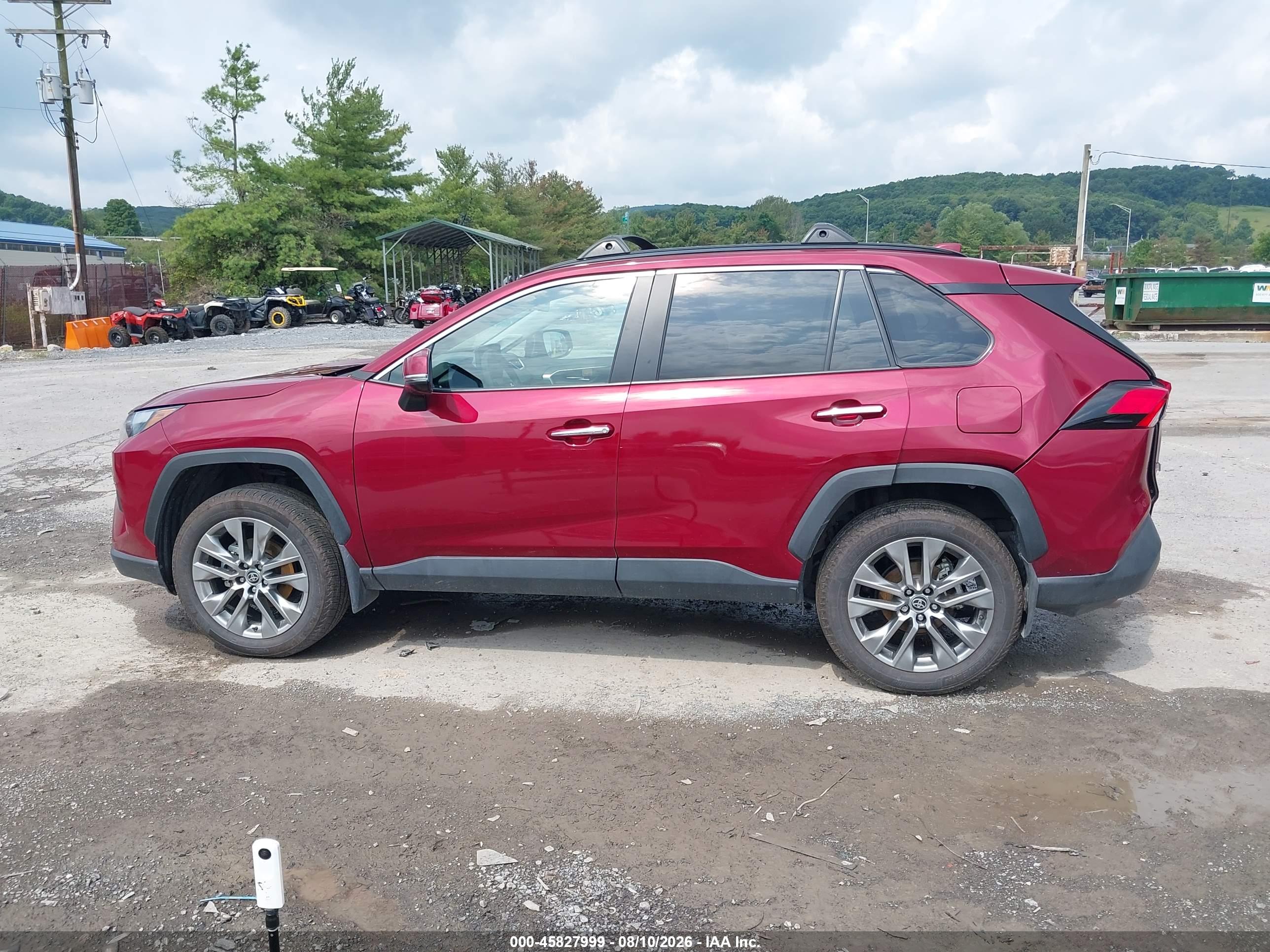 2025 TOYOTA RAV4 LIMITED