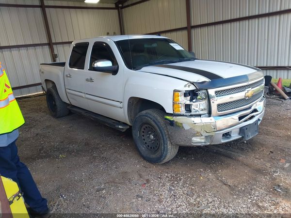 2013 CHEVROLET SILVERADO 1500 LT — I1