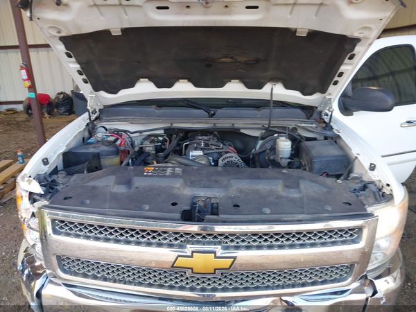 2013 CHEVROLET SILVERADO 1500 LT — I10