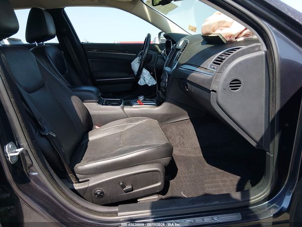 2018 CHRYSLER 300 LIMITED