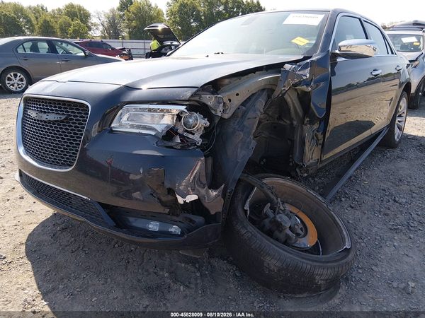 2018 CHRYSLER 300 LIMITED