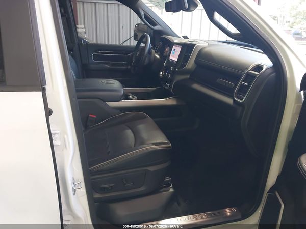 2022 RAM 2500 LARAMIE  4X4 6'4 BOX