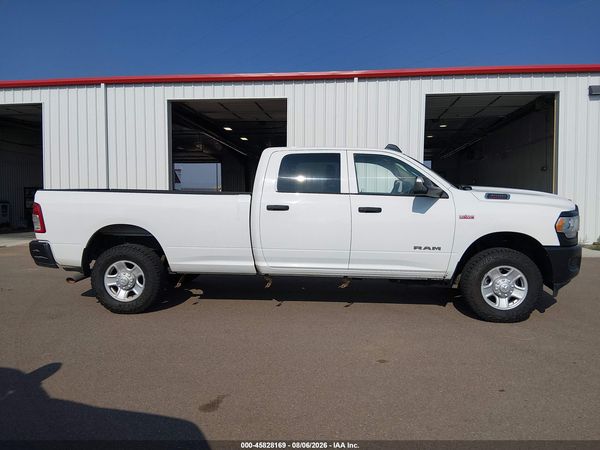 2020 RAM 3500 TRADESMAN  4X4 8' BOX — I116