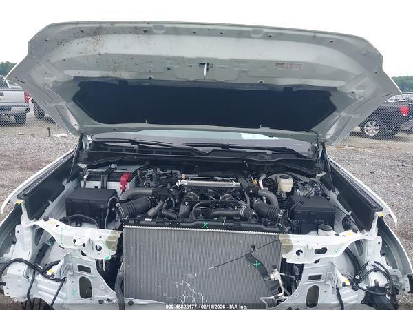2026 TOYOTA TUNDRA SR5 CREWMAX 5.5' BED