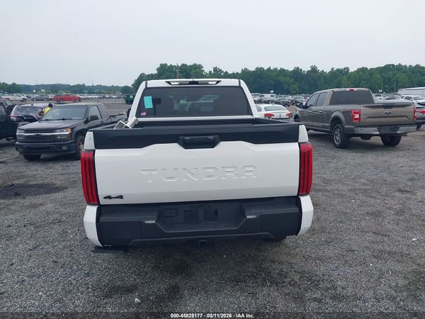 2026 TOYOTA TUNDRA SR5 CREWMAX 5.5' BED