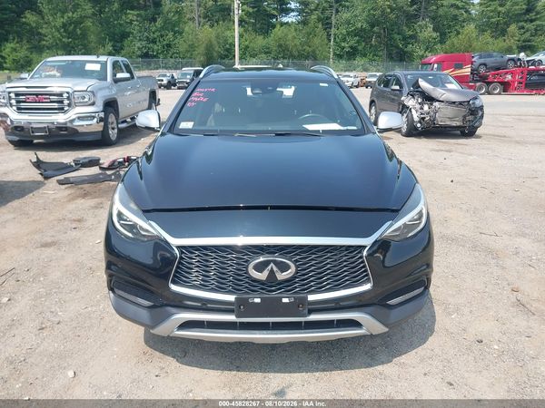 2017 INFINITI QX30 PREMIUM